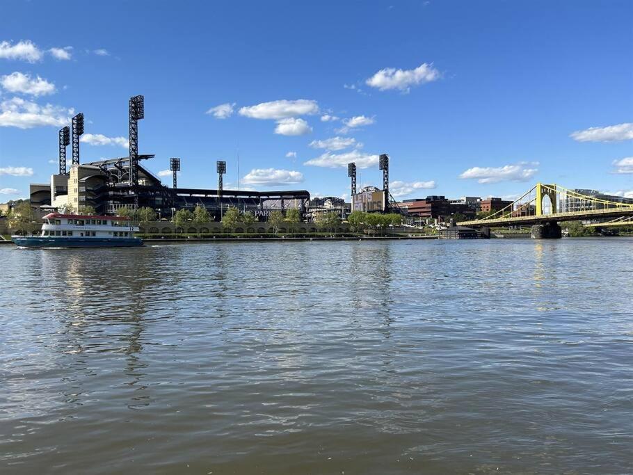 Sweeping Stadium Views Wonderfully Located 24-7 Parking Gym Lounge Pittsburgh Bagian luar foto