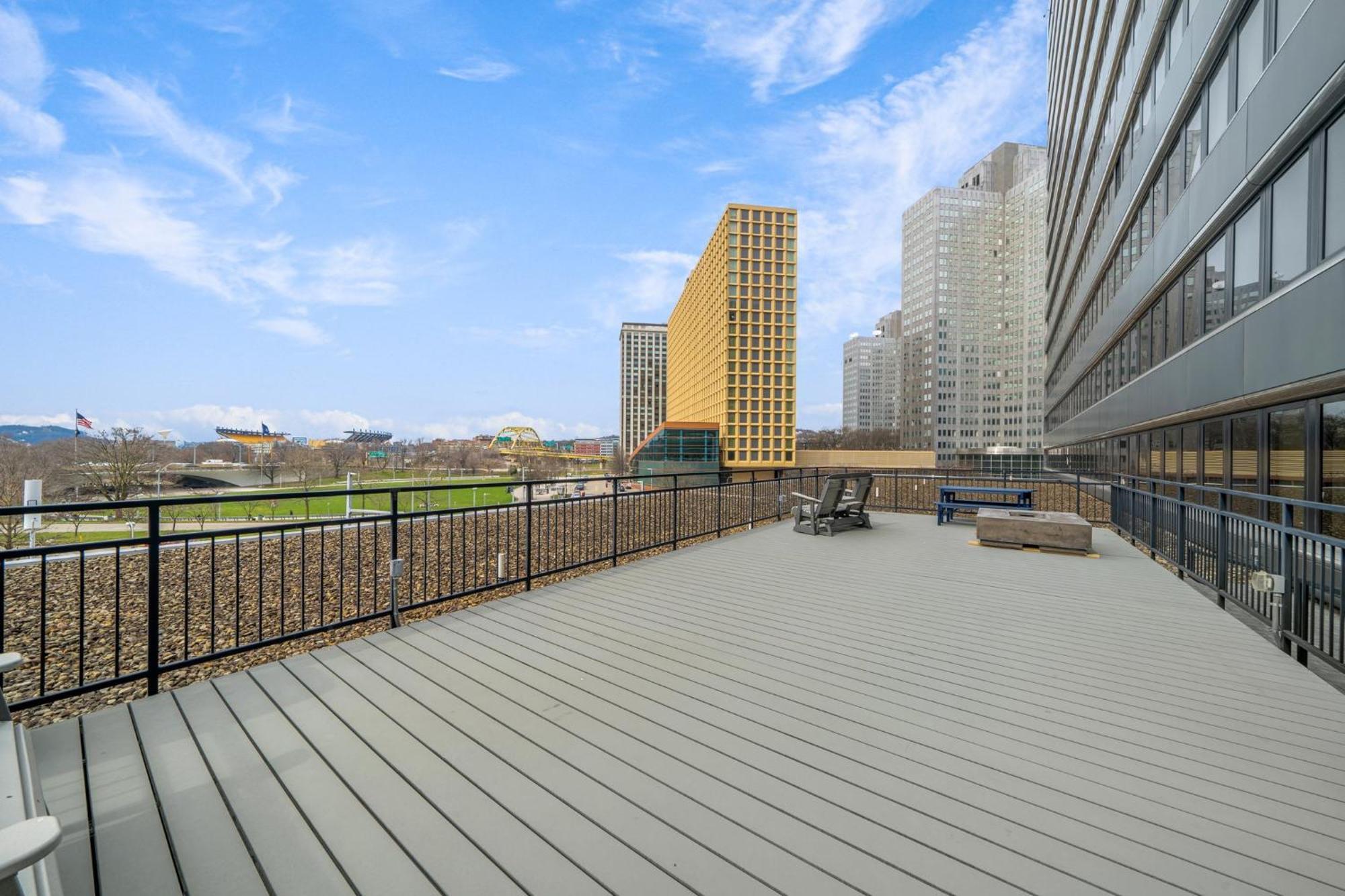 Sweeping Stadium Views Wonderfully Located 24-7 Parking Gym Lounge Pittsburgh Bagian luar foto